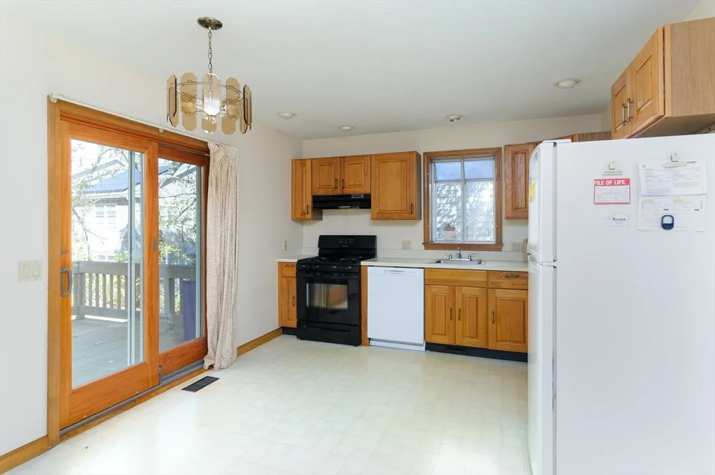 Photo of 602-1 Burncoat Street
