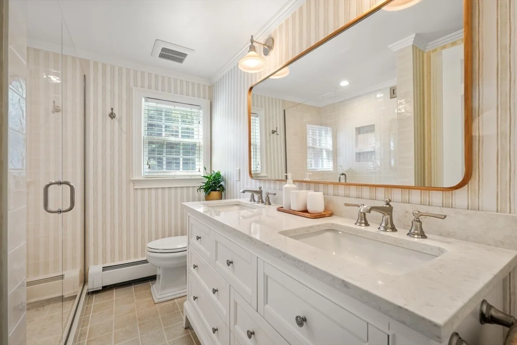 Photo of 51 Meadowbrook Road