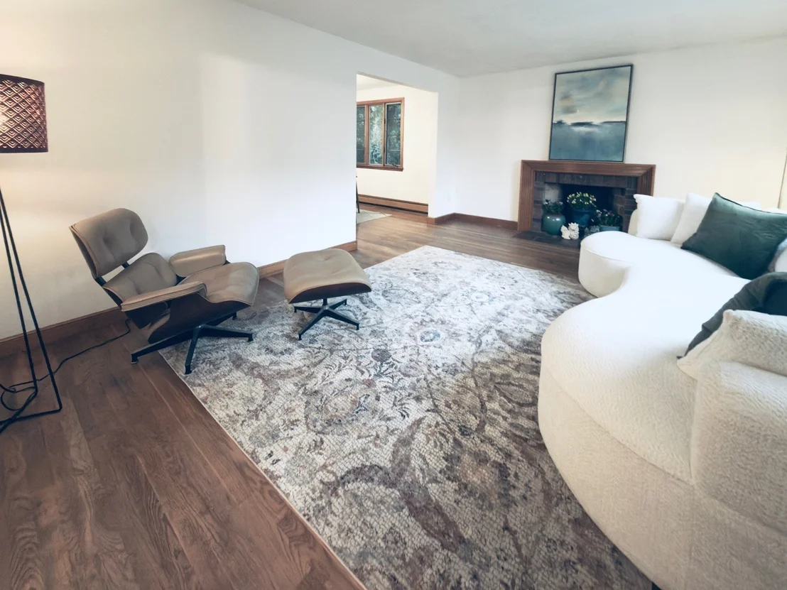 Photo of 84 Oak Street