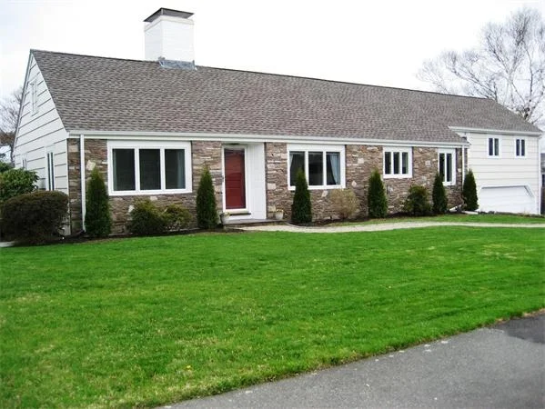 Photo of 12 Shepard Avenue