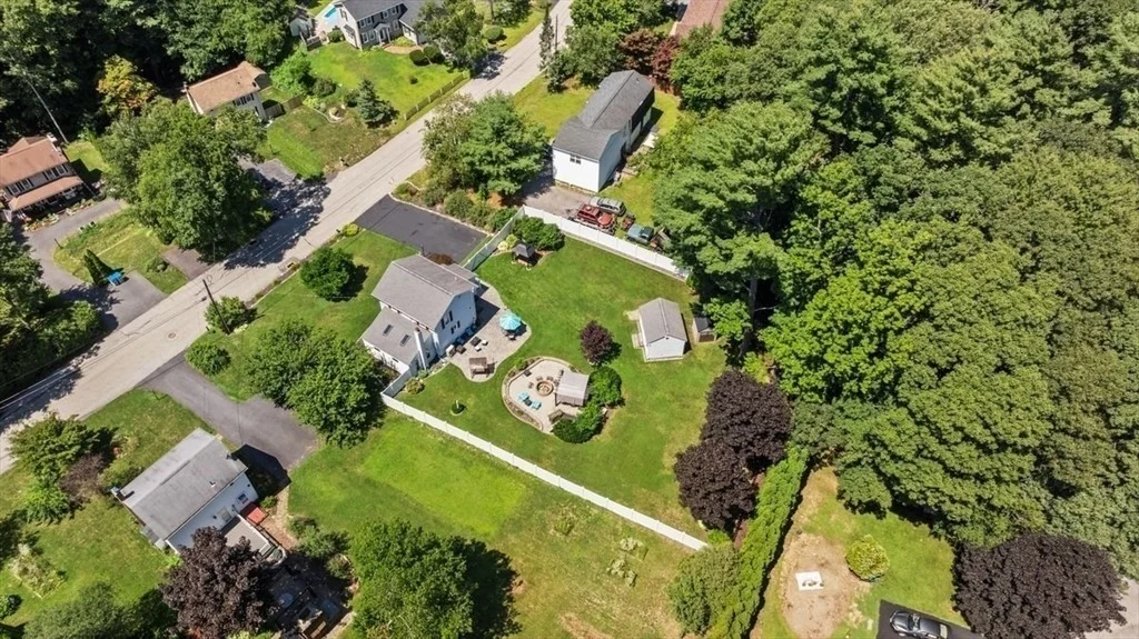 Photo of 33 Scenic Ave