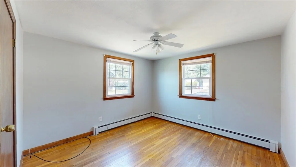 Photo of 160 Burnham Road