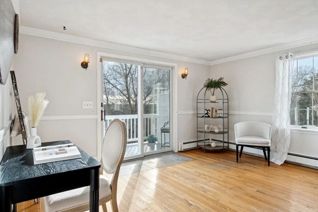 Photo of 27 Temple St