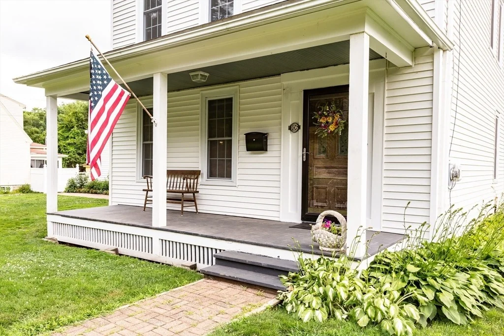 Photo of 106 Pleasant St