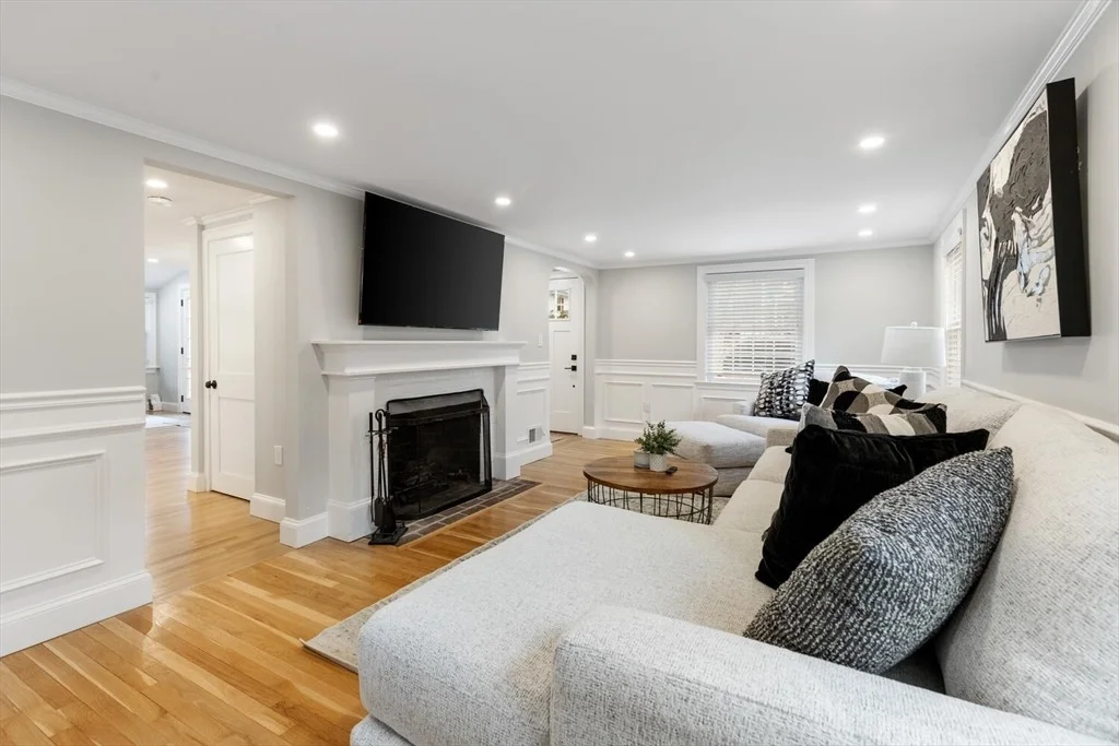 Photo of 53 Perkins St