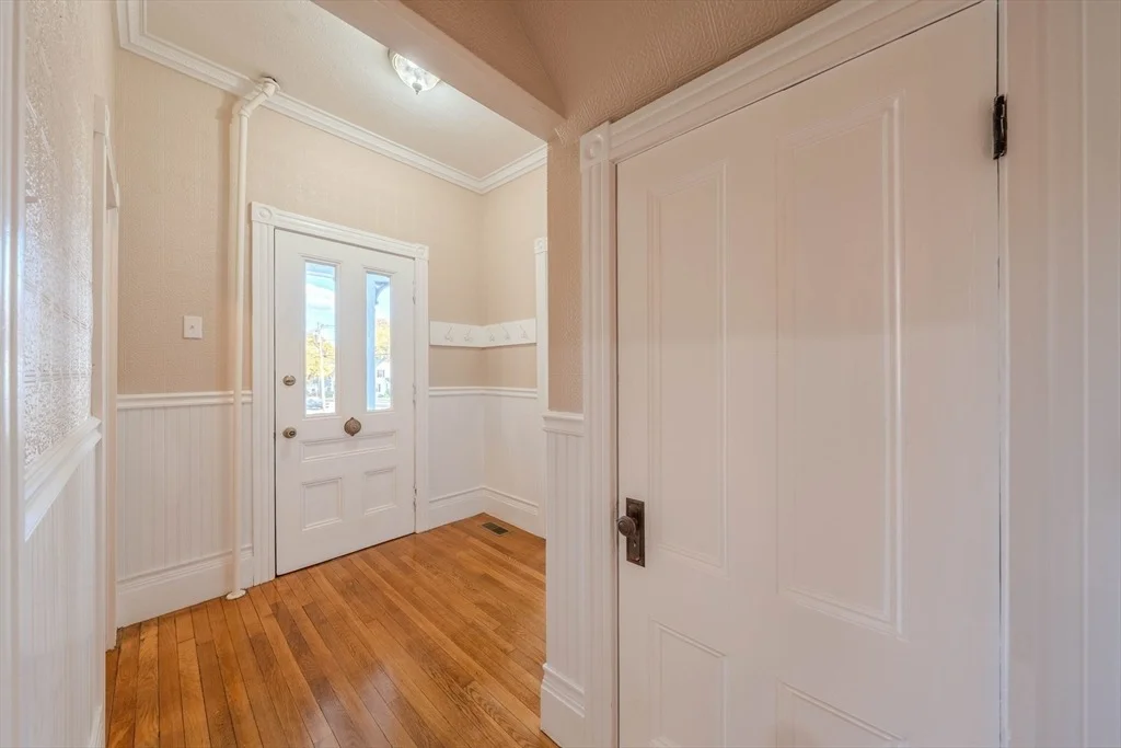 Photo of 100 Mendon St