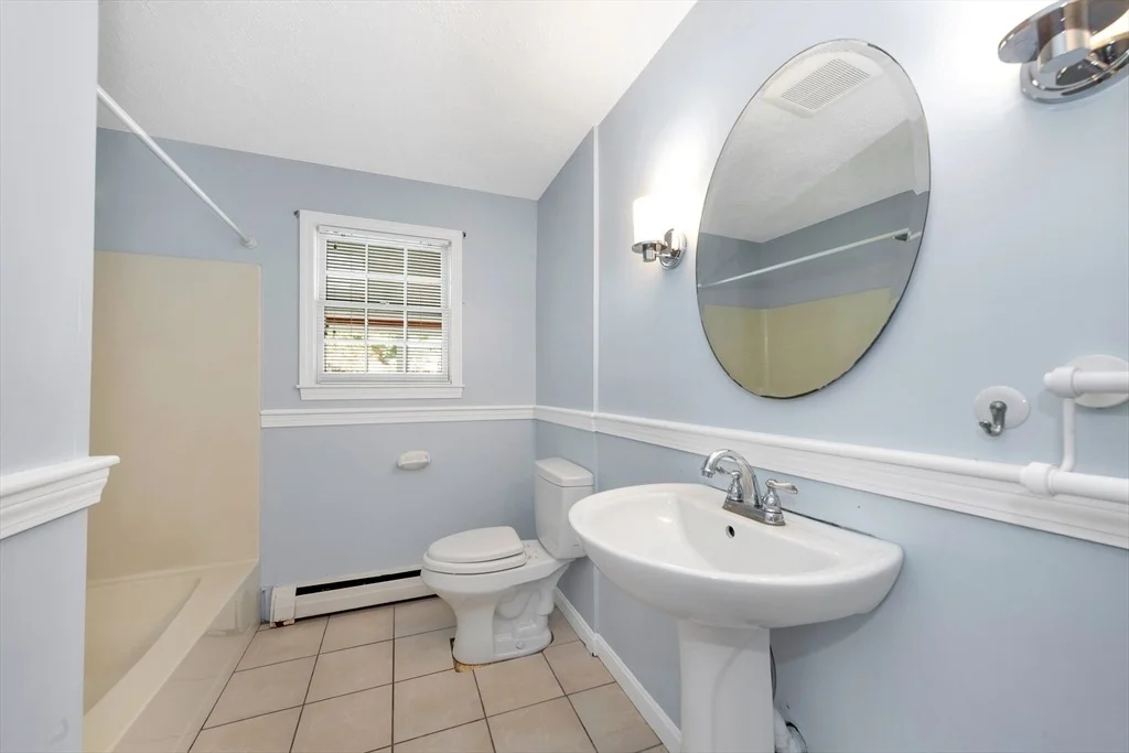 Photo of 50 Laurel St