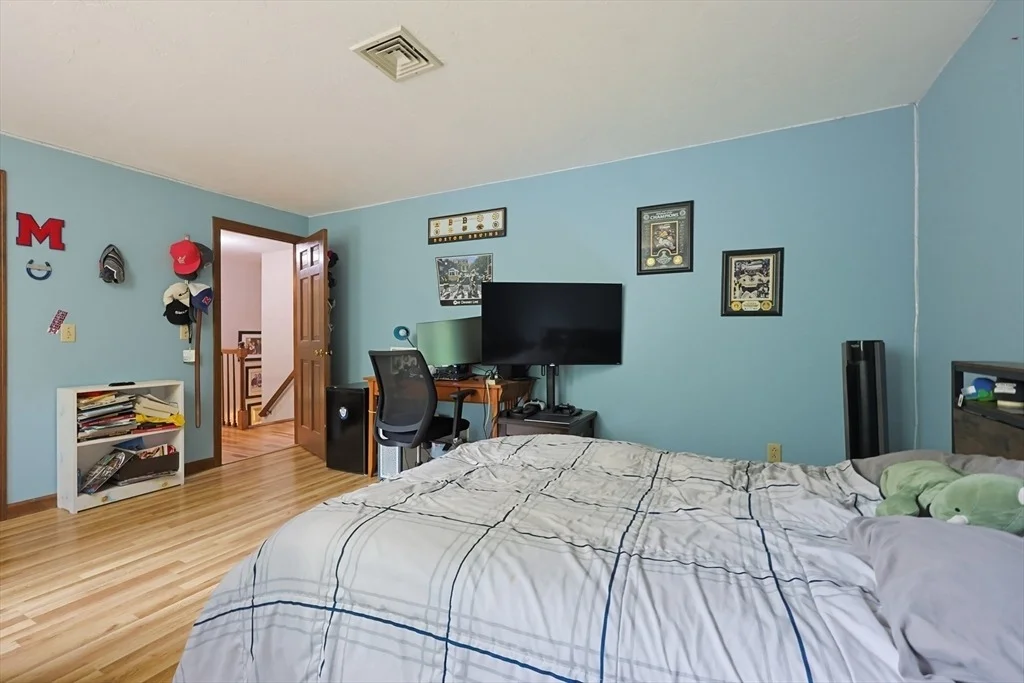 Photo of 60 Forest View Dr