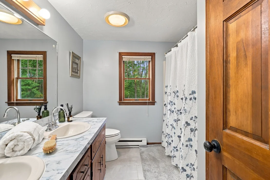 Photo of 10 Garrison Heights Drive