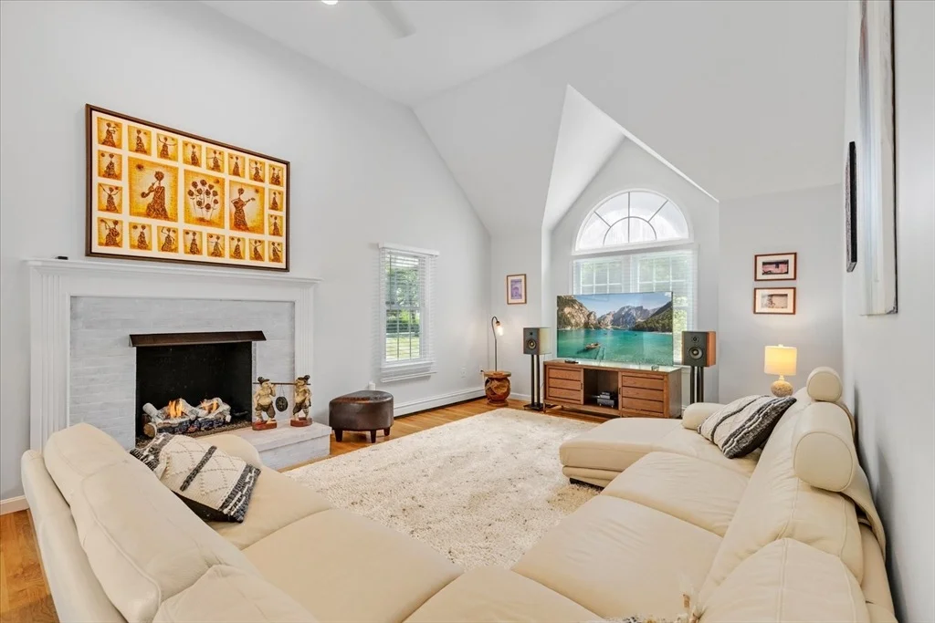 Photo of 139 Fuller Rd