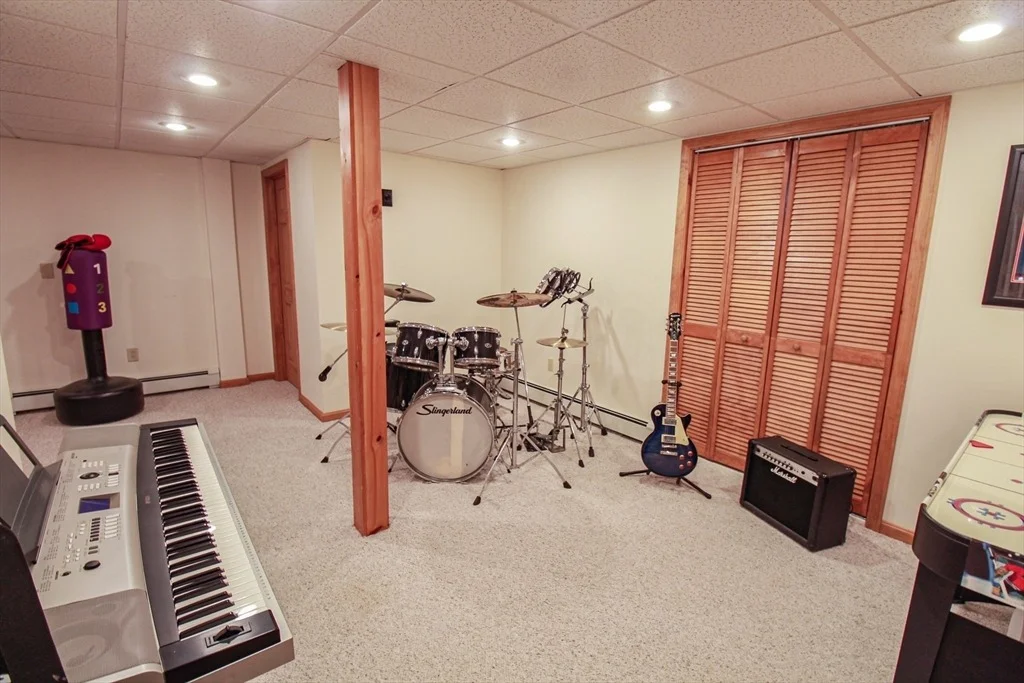 Photo of 64 Britney Dr