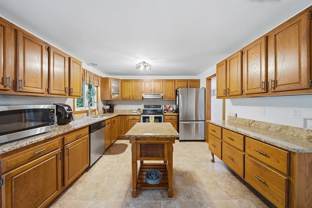 Photo of 27 Reilly Ave