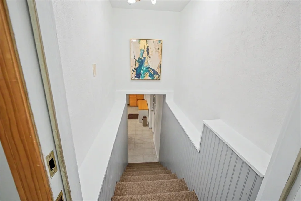 Photo of 29 Greenleaf Cir