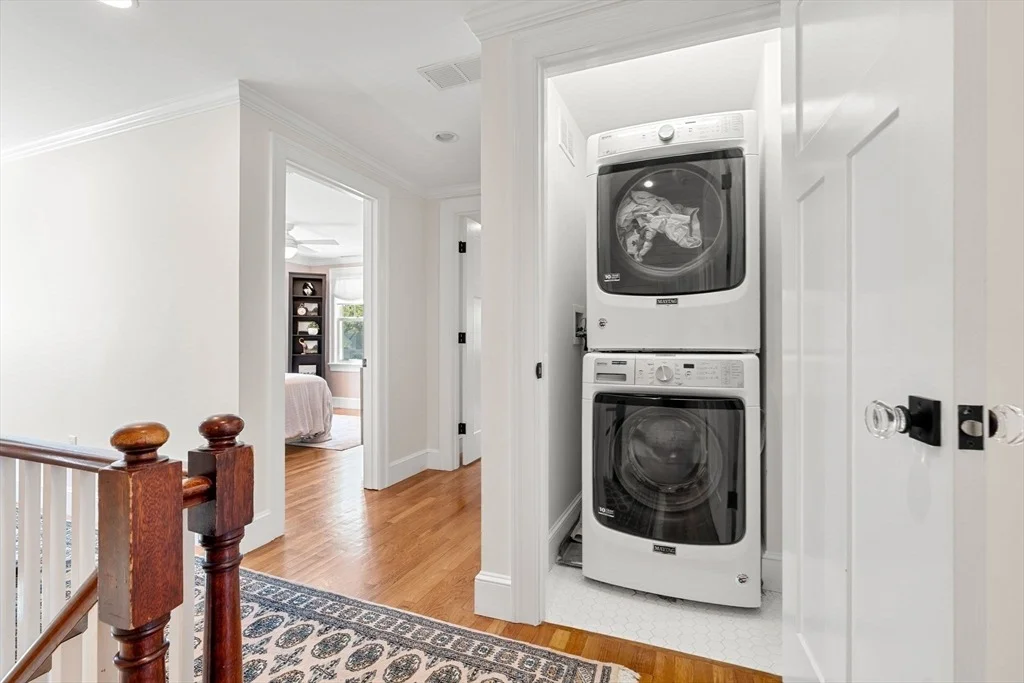 Photo of 18 Rose Ave