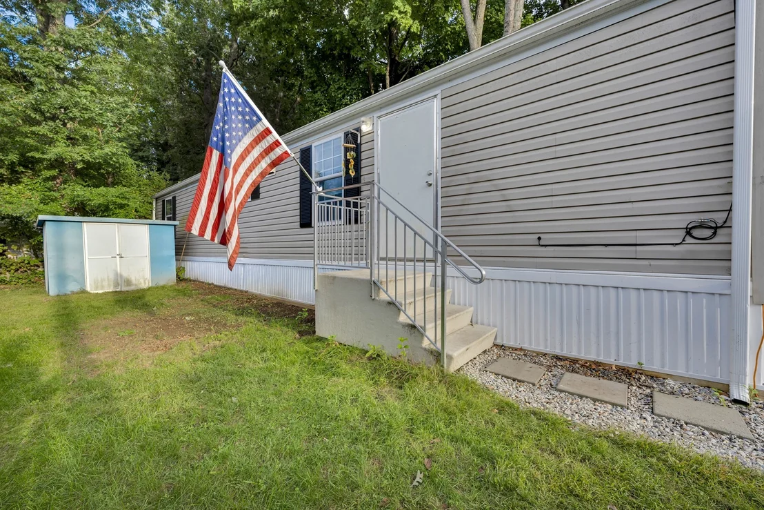 Photo of Unit 67 at 557 Southwest Cutoff