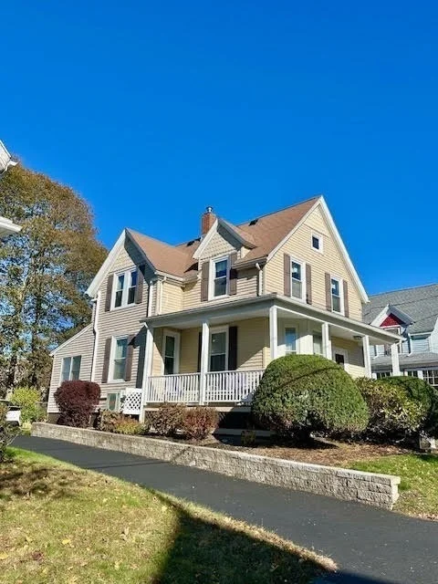 Photo of 76 Stetson Ave