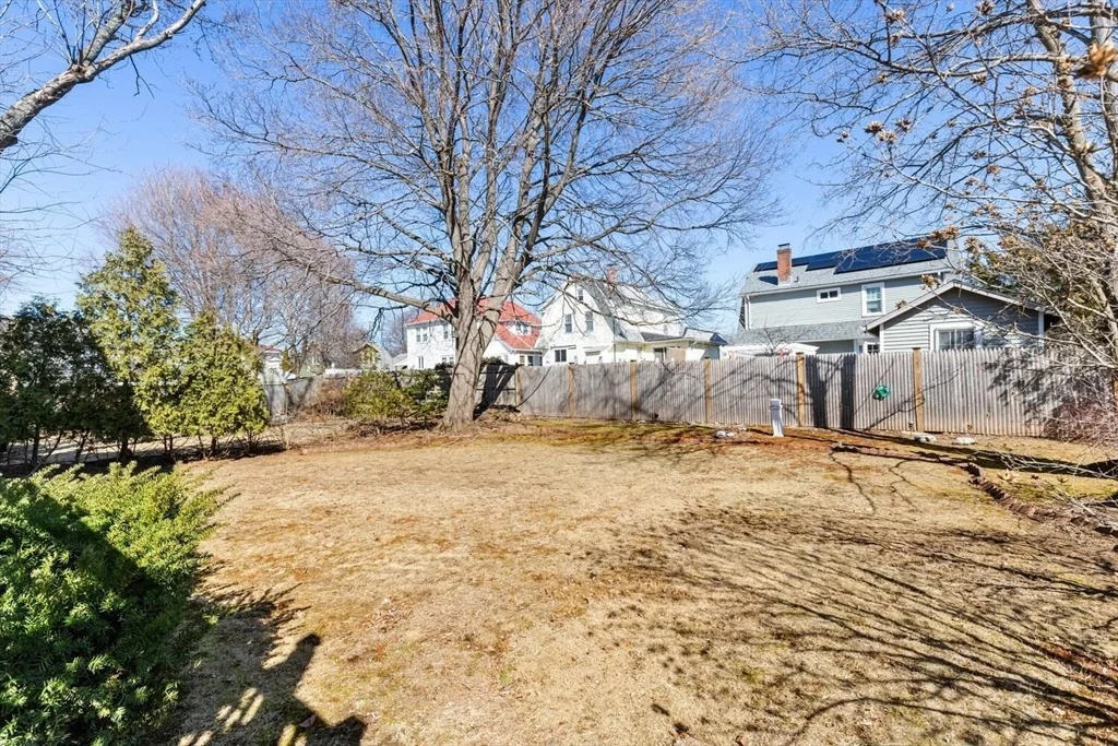 Photo of 166 Worcester St
