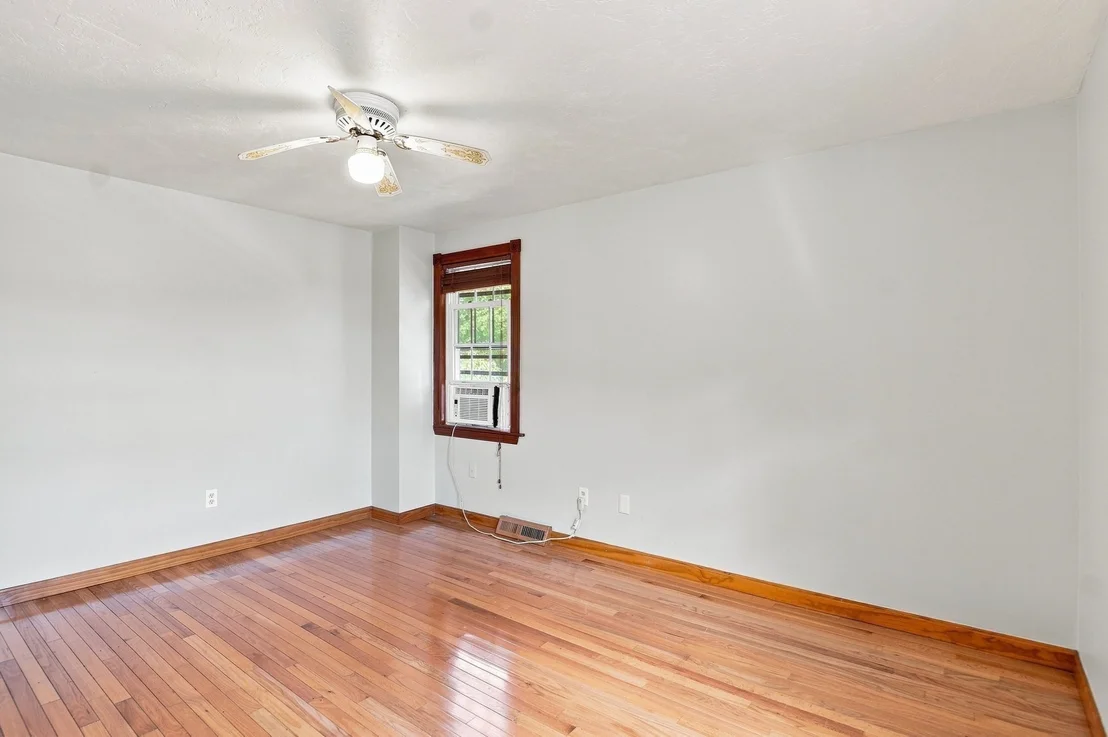 Photo of 30 Parsons Hill Dr