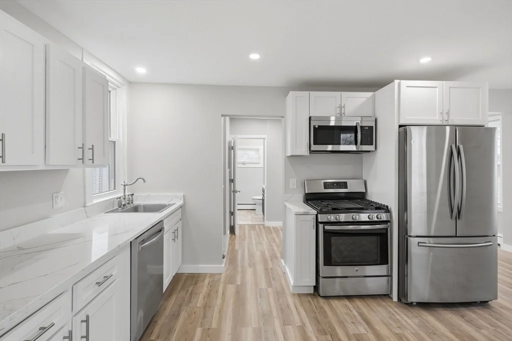 Photo of 128 Cleveland St