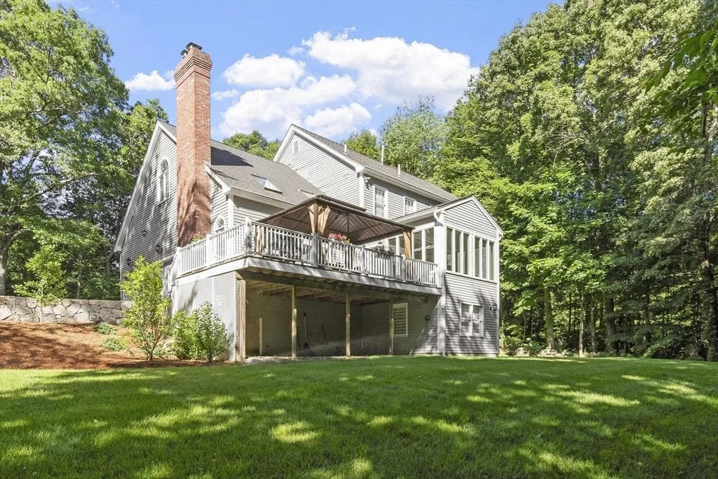 Photo of 218 Stearns Rd