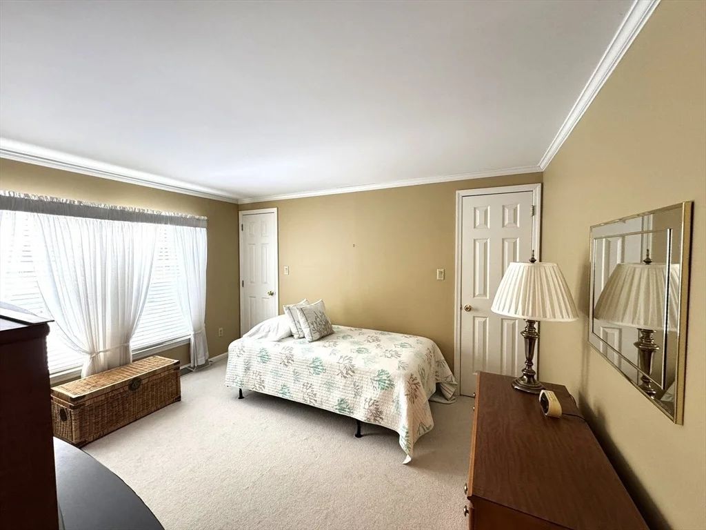Photo of 6 Edgewood Drive