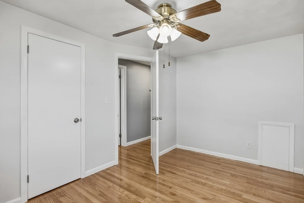Photo of 46 Lakevilla Ave