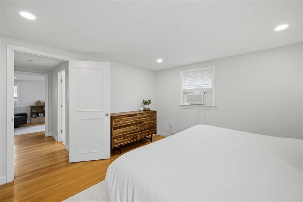 Photo of 9 Claude Rd