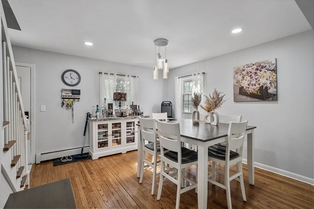 Photo of 281 Newton Rd