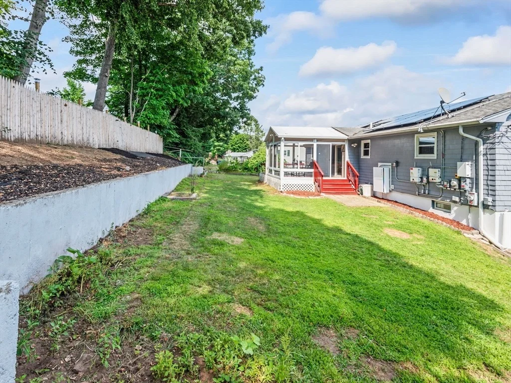 Photo of 39 Barbara Ave