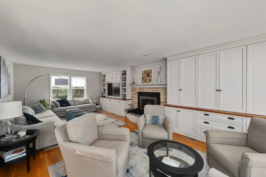 Photo of 19 Appleton Ln