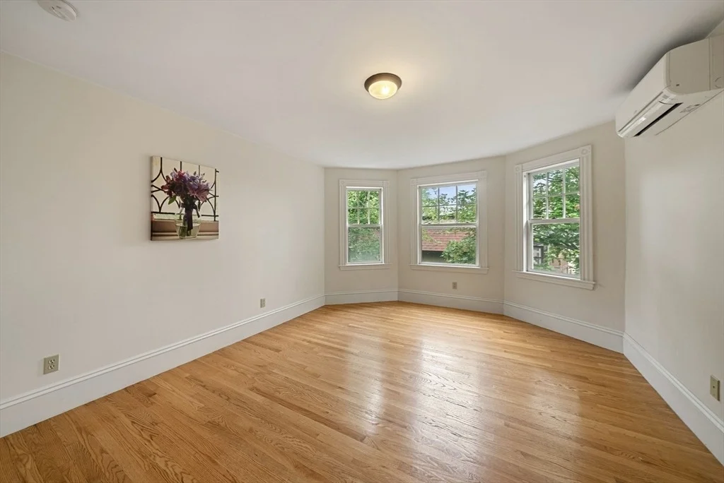 Photo of Unit 2 at 179 Rawson