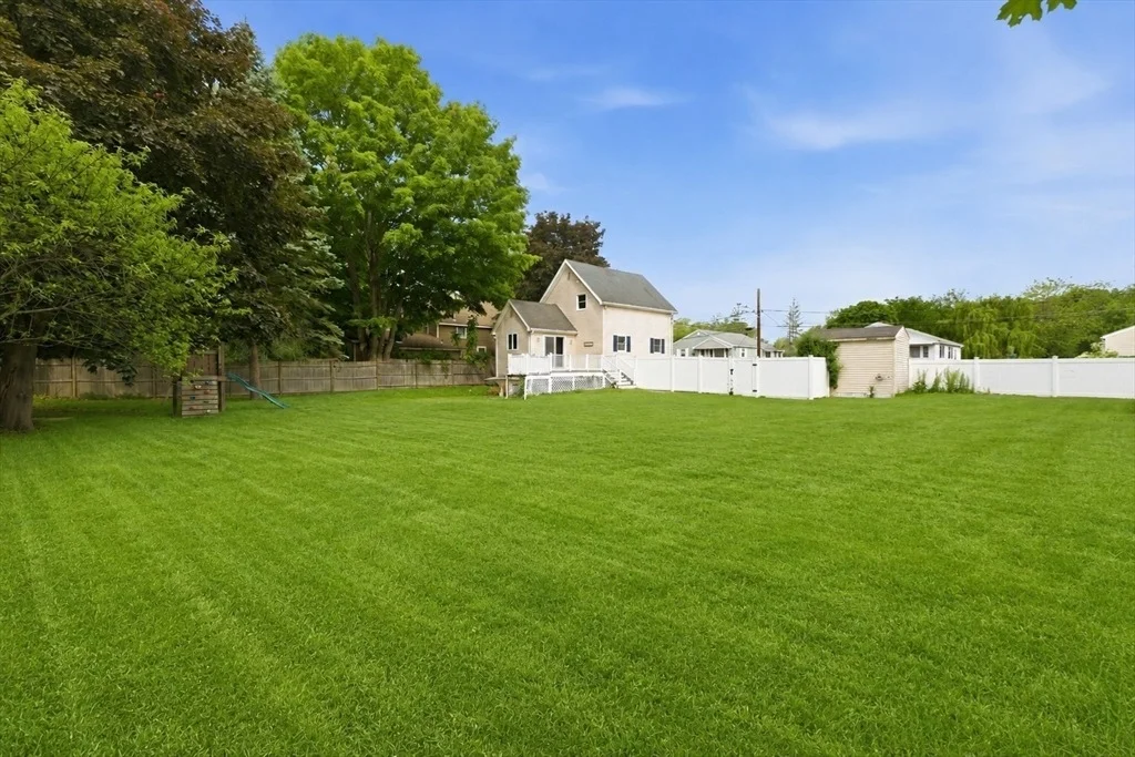 Photo of 16 Elm St