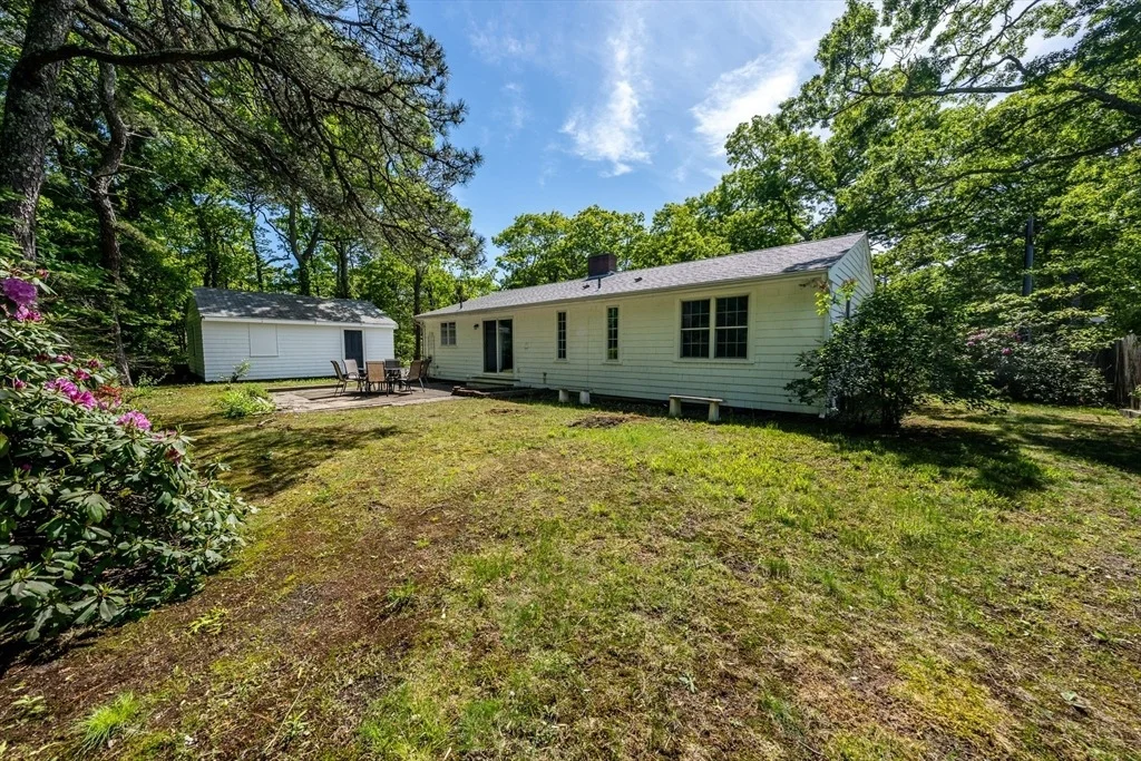 Photo of 844 Shootflying Hill Rd