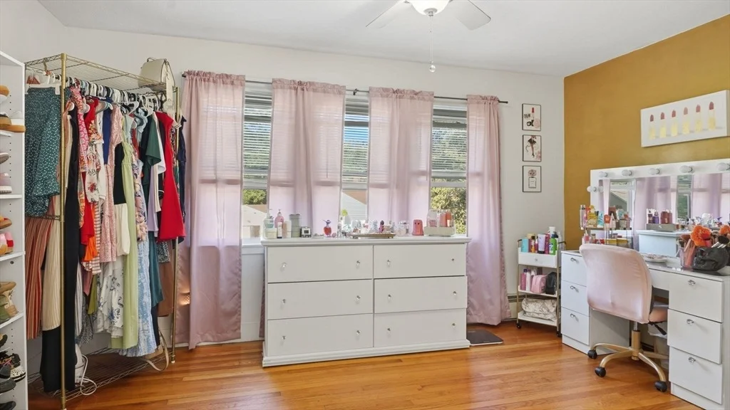 Photo of 87 Lakevilla Ave