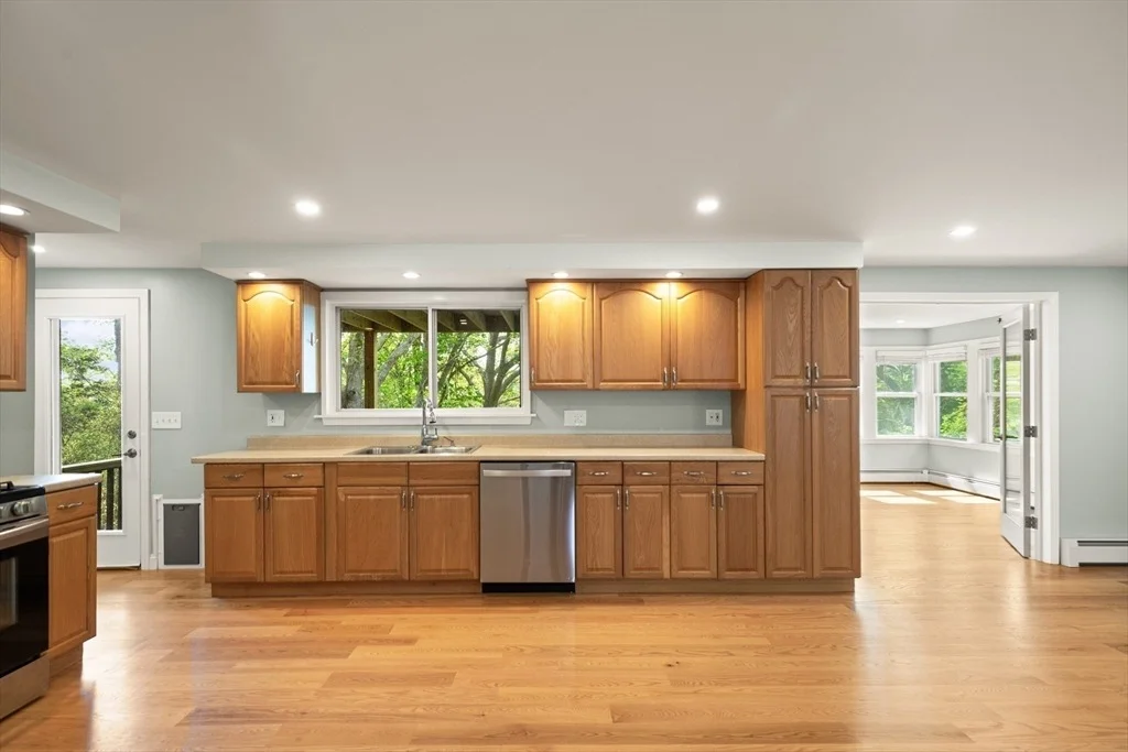 Photo of 5R Brooks Rd