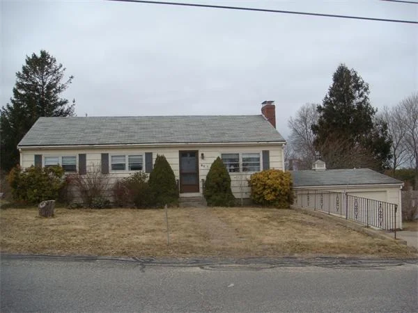 Photo of 62 Knott Ave
