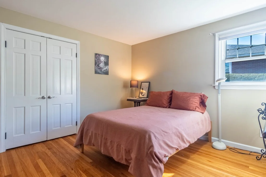 Photo of 11 Hillview Rd