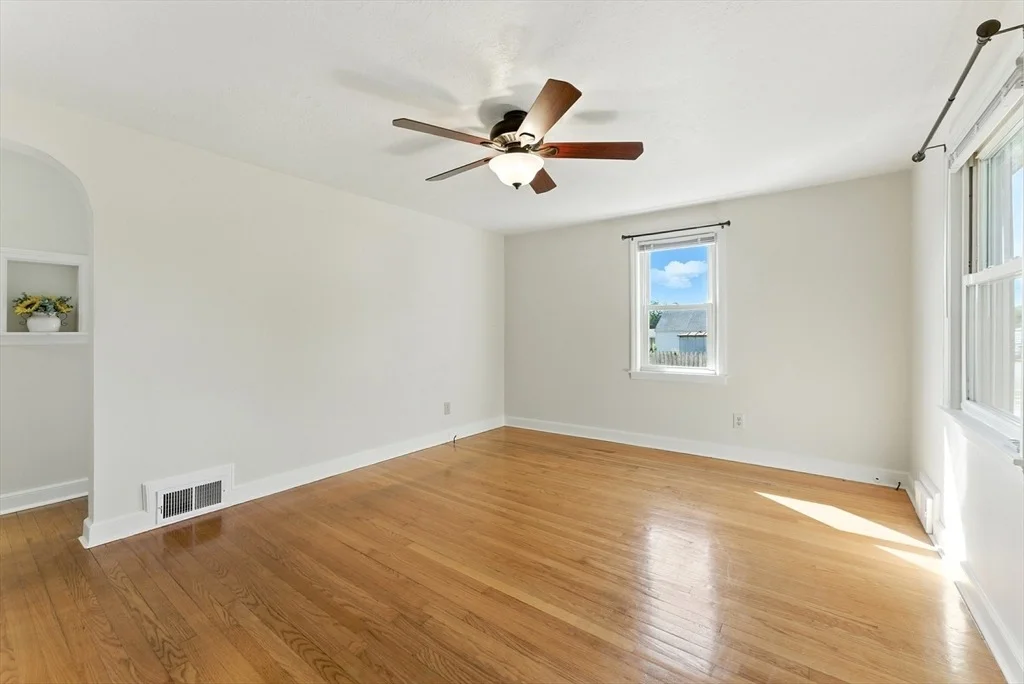 Photo of 194 Pine Street