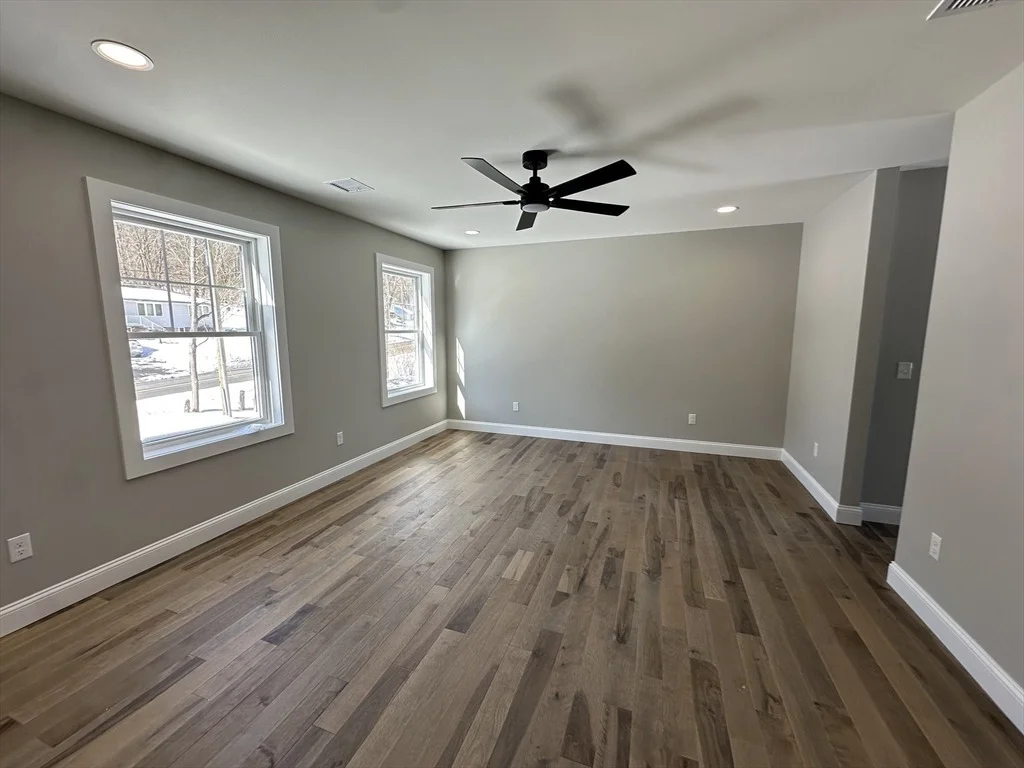 Photo of 512 Fuller
