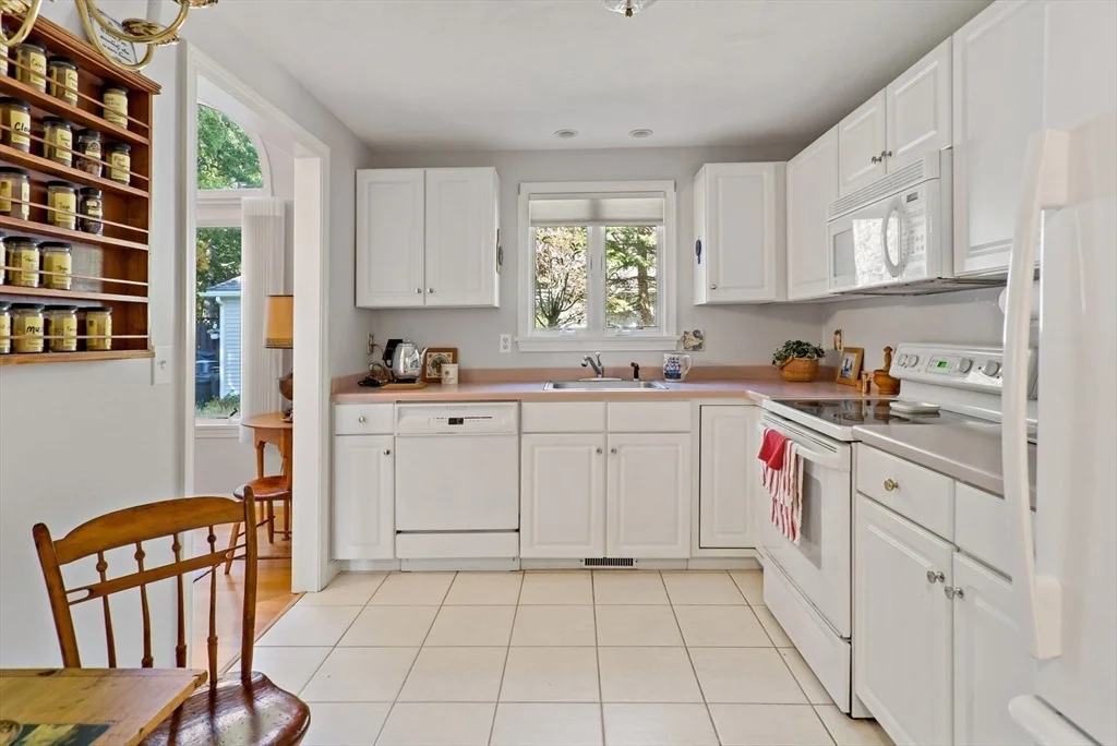 Photo of Unit 18 at 18 Executive Drive