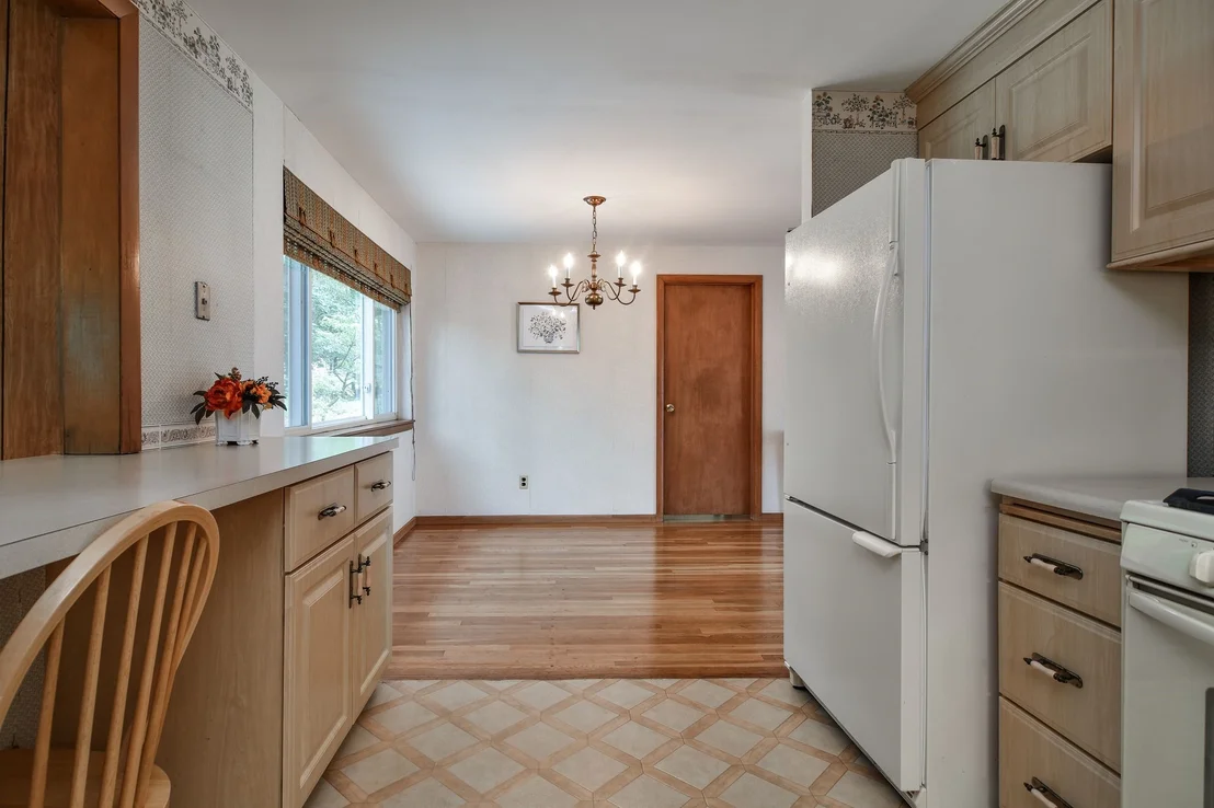 Photo of 12 Claudette Circle