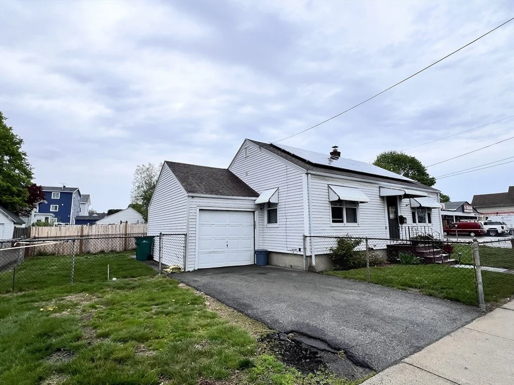 Photo of 467 Chatham Street