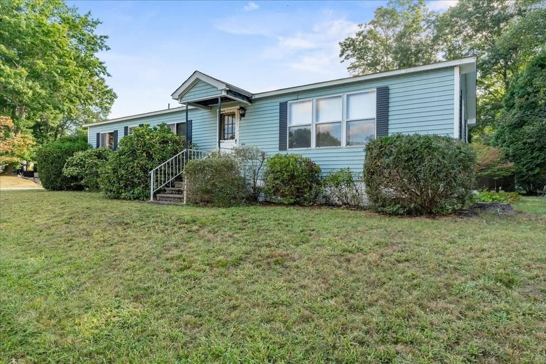Photo of 36 Silver Birch Ln