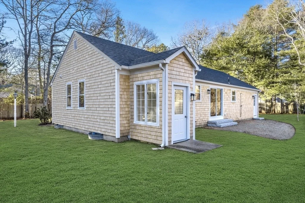 Photo of 310 White Oak Trail