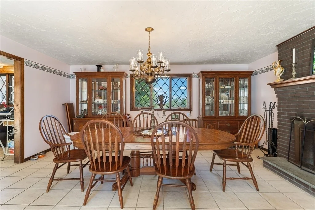 Photo of 186 Eight Lots Road