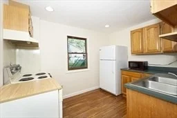 Photo of 75 Beach Ave