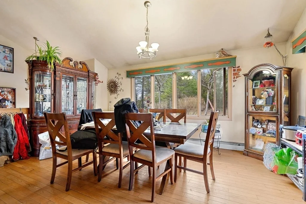 Photo of 6 Plum Tree Ln