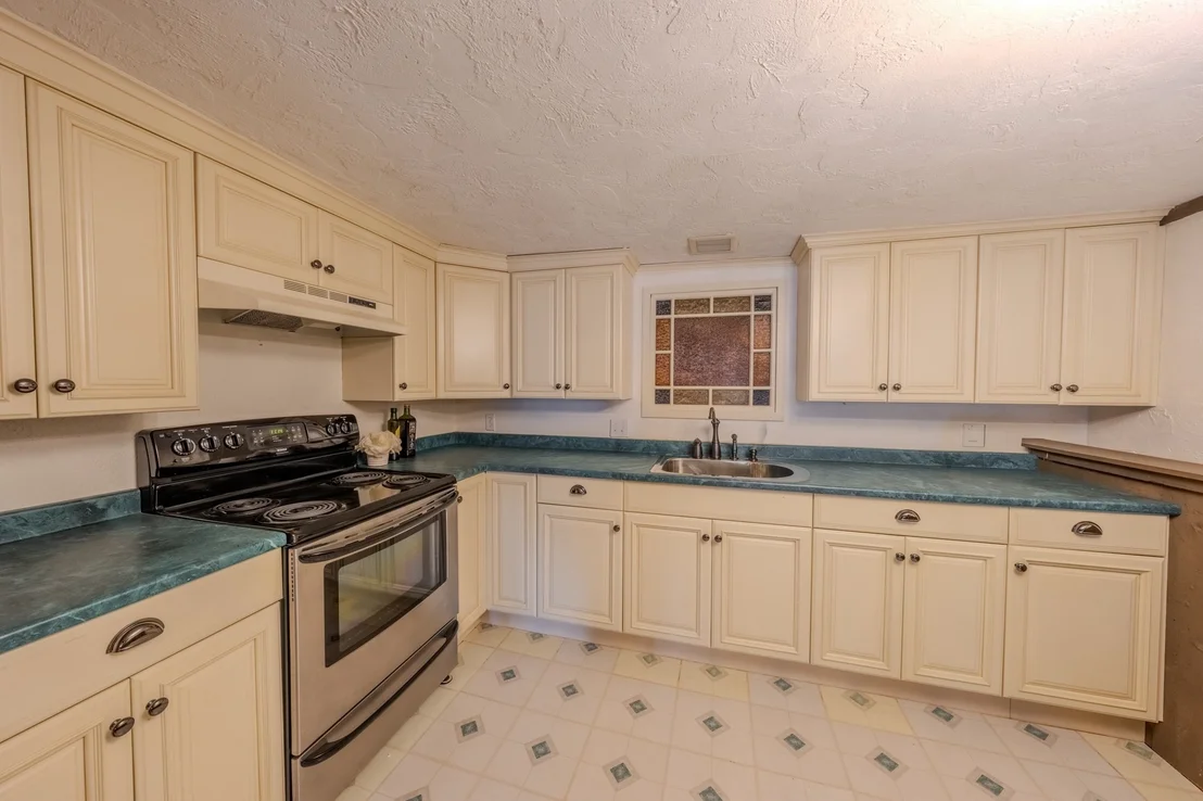 Photo of 55 Burrell St