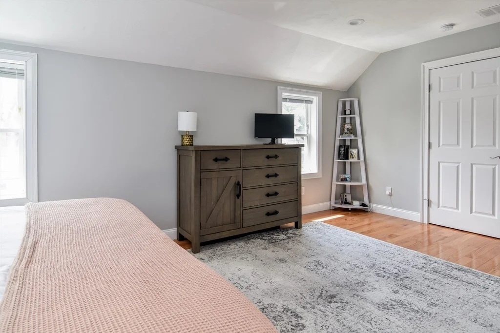 Photo of 4 Maple Street