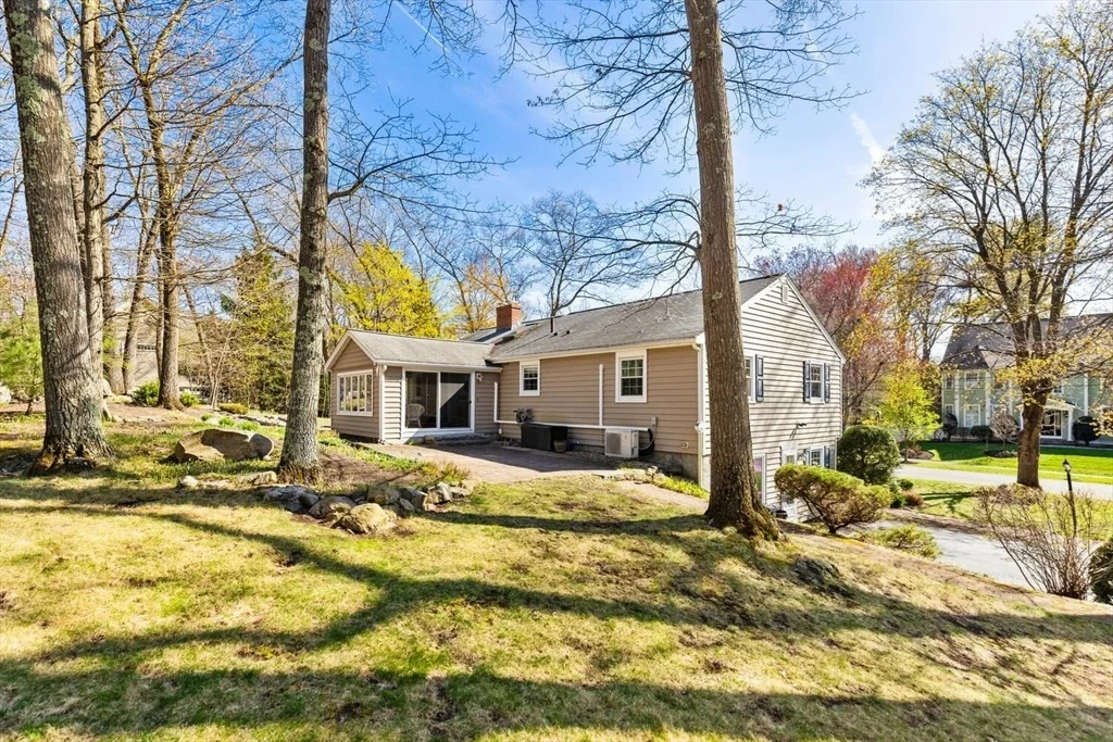 Photo of 20 Douglas Road